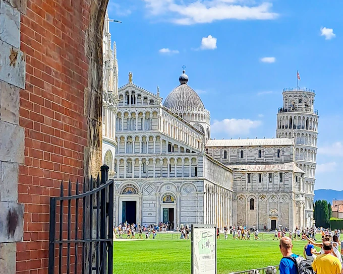 Guided Walking Tour of Pisa