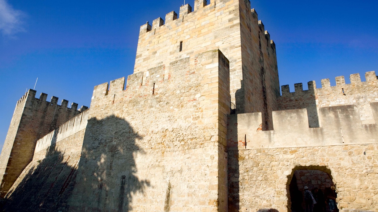 Access & entrances