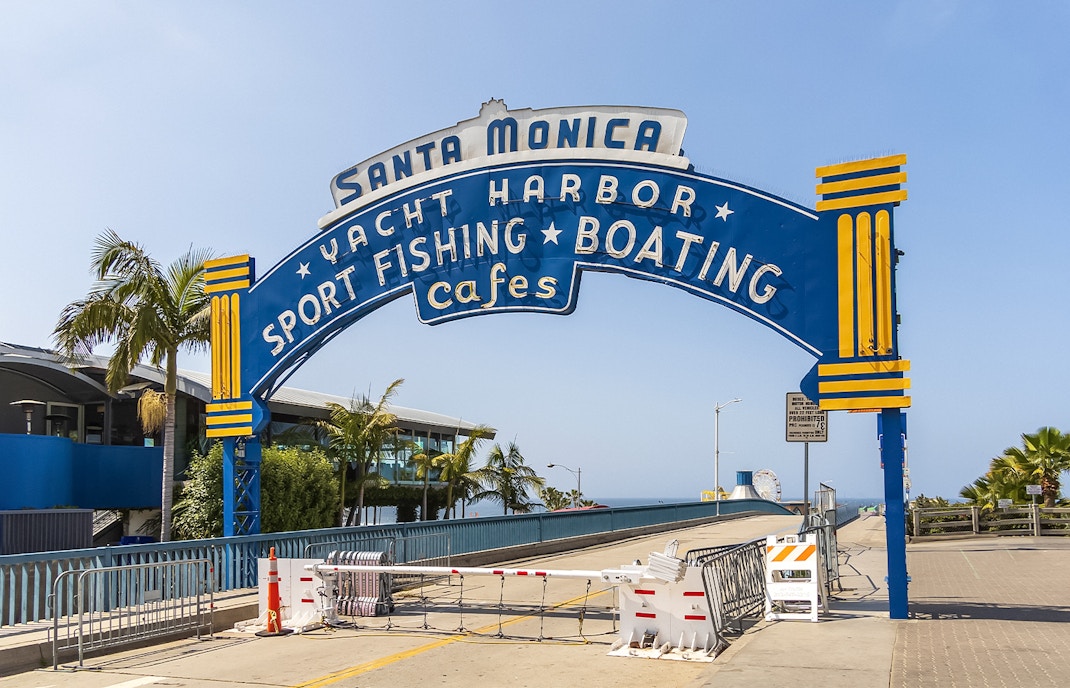 los angeles beach tour