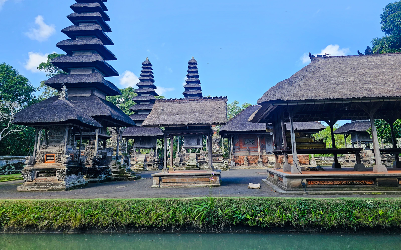 Bali Private Car and Driver Tour with Customizable Itinerary and Hotel Pickup