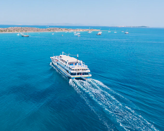 From Athens: Metopi, Agistri & Aegina Islands Full-Day Cruise with Lunch & Drinks