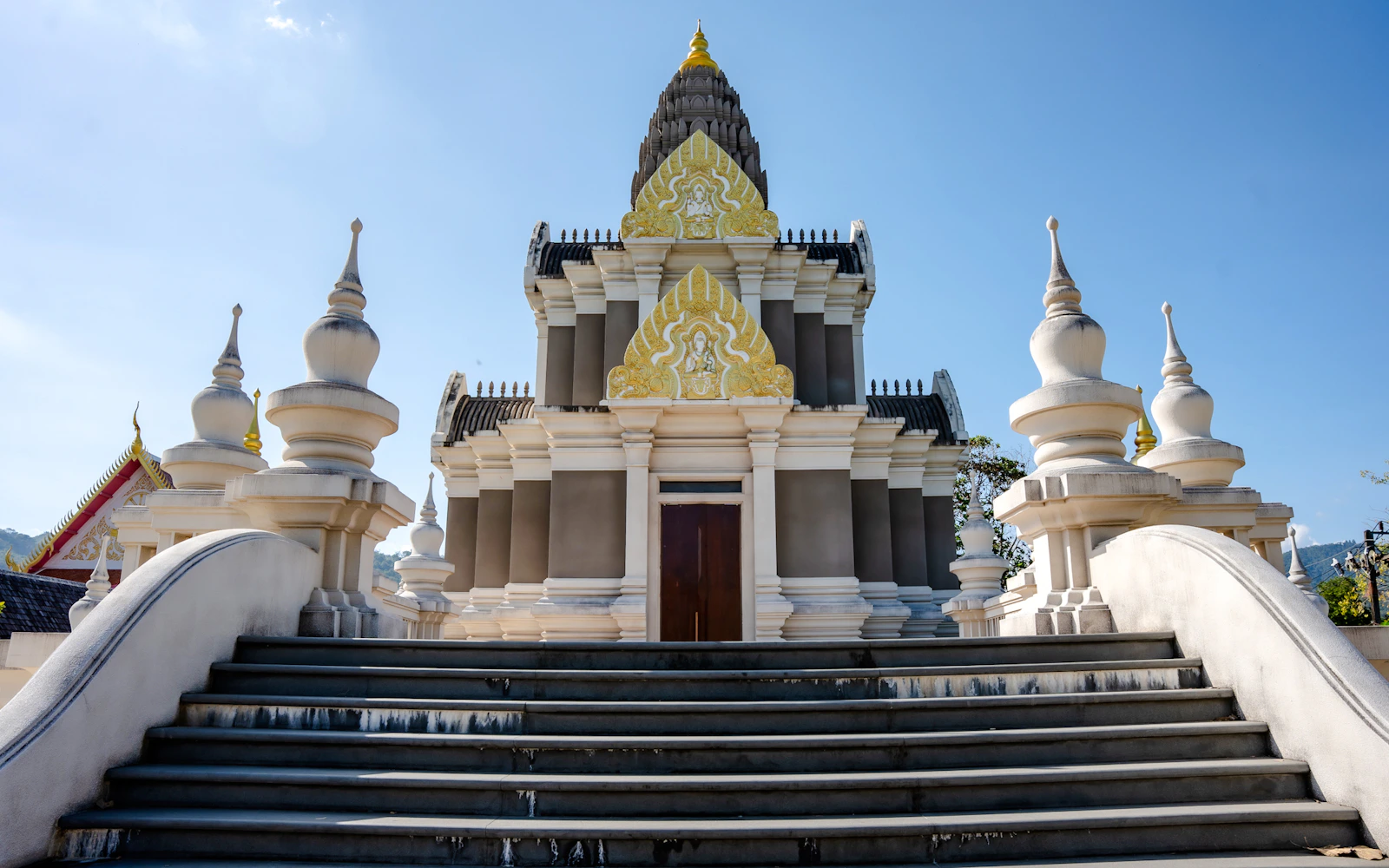 Phuket Guided City Tour with Hotel Transfers Image 3