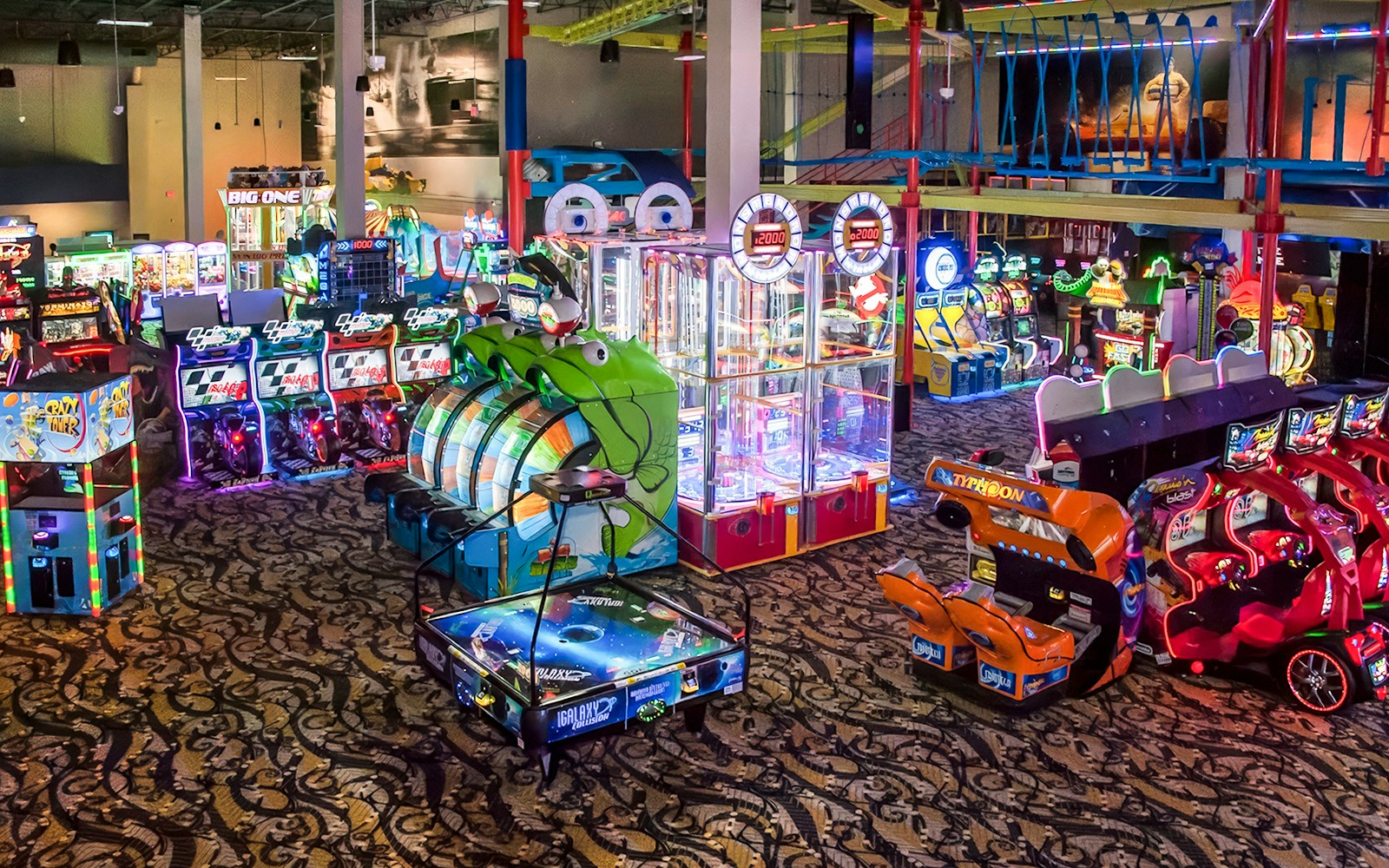 Carousel image for Arcade & Redemption Zone at Andretti Indoor Karting & Games Orlando