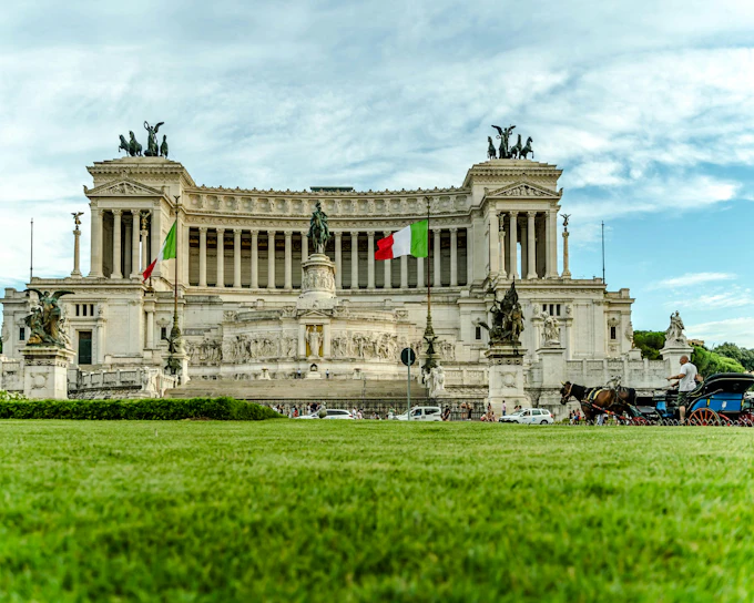 Rome Private Highlights & Gelato Golf Cart Tour