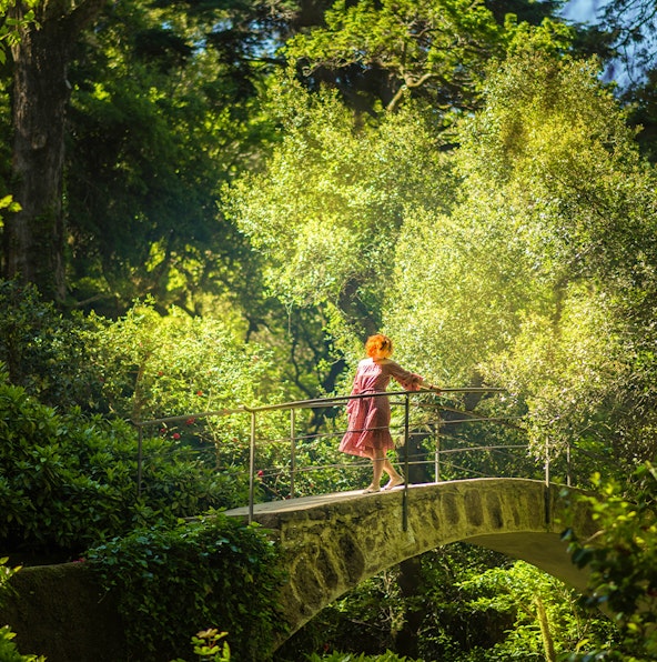 Unveiling the secrets of the Quinta da Regaleira gardens | Tunnels, lakes, fountains and more