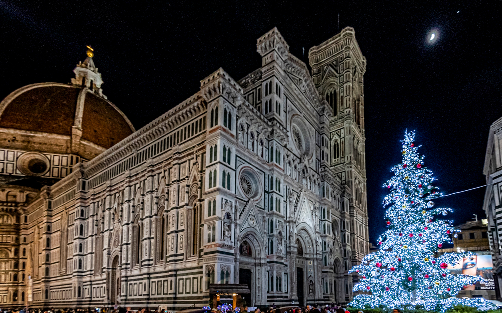 Attend Christmas Mass at the Florence Duomo.
