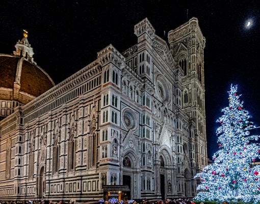 Attend Christmas Mass at the Florence Duomo.