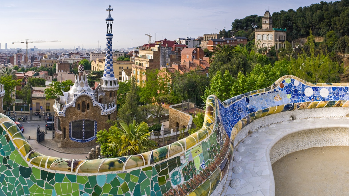 Park Güell Guided Tour - Barcelona Go City Explorer Pass