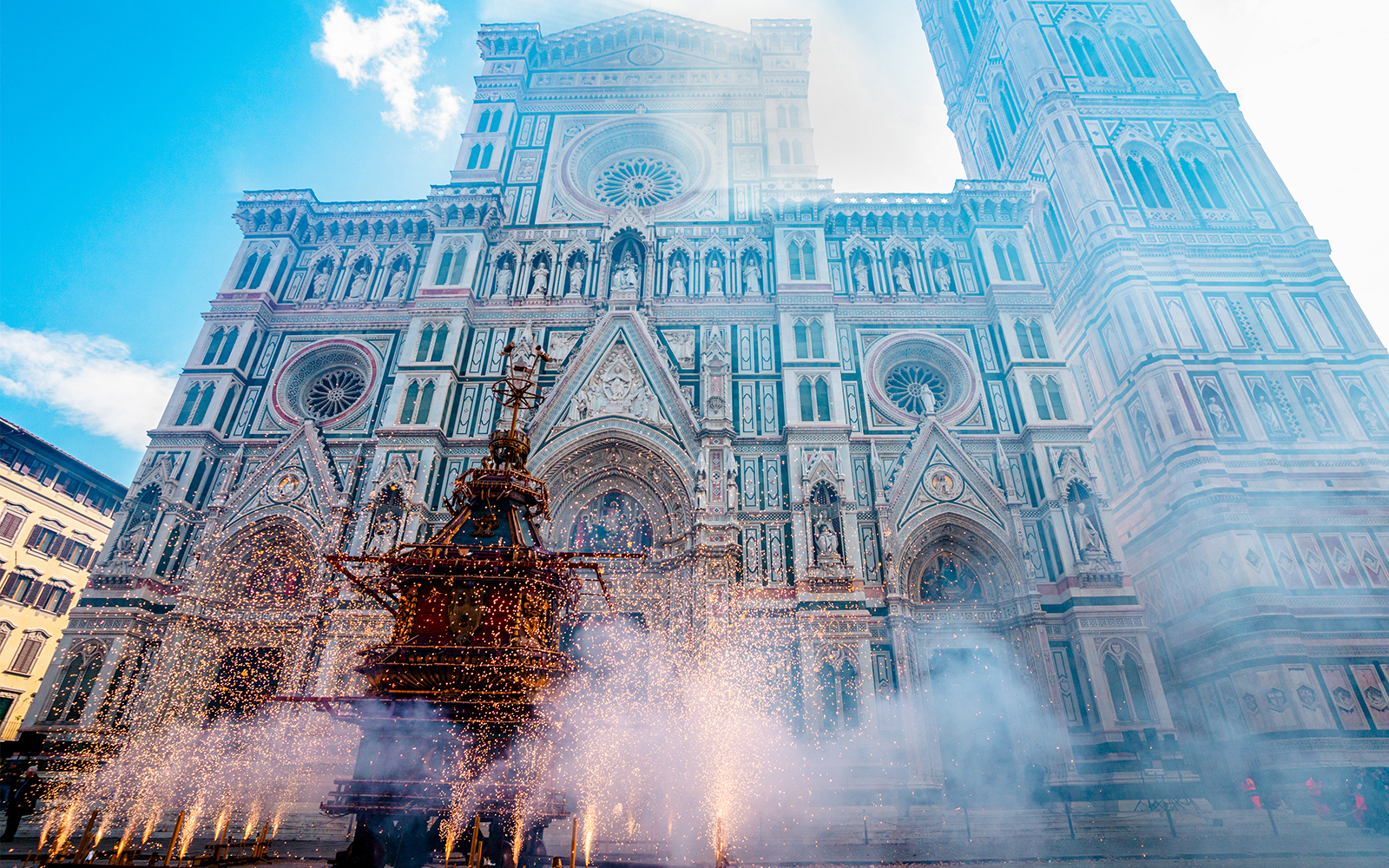 Brindellone cart with fireworks at Scoppio Del Carro, Duomo, Florence, Italy.