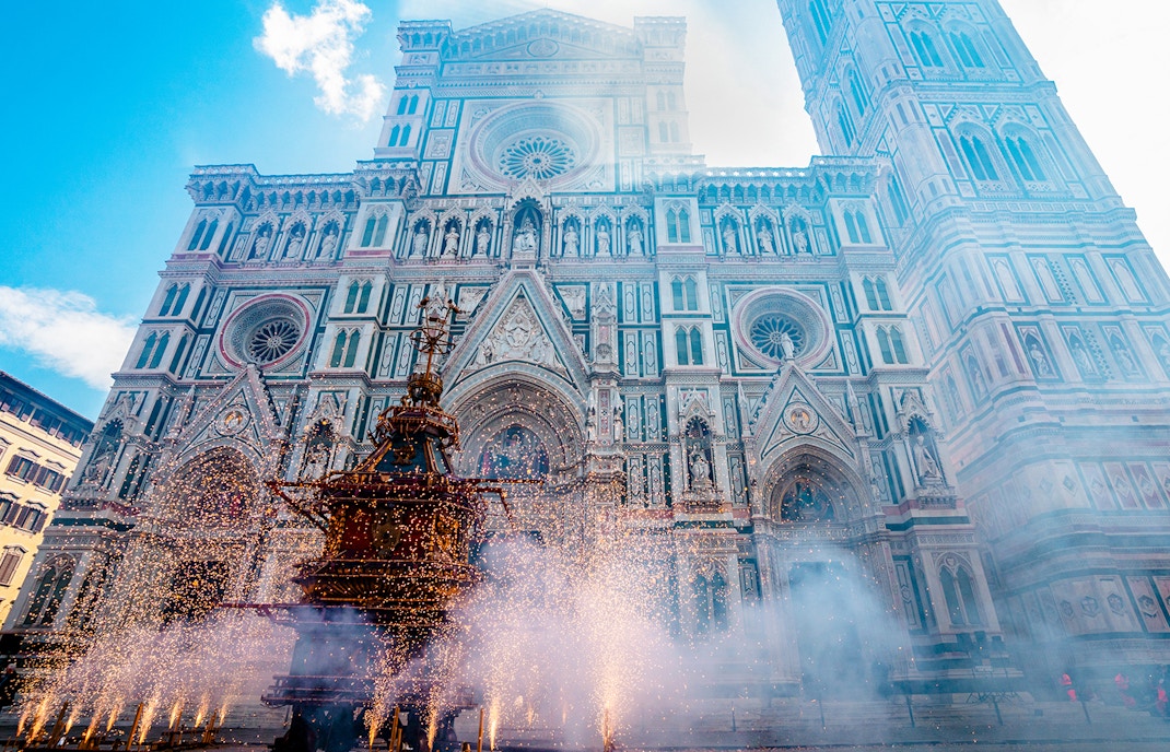 Brindellone cart with fireworks at Scoppio Del Carro, Duomo, Florence, Italy.