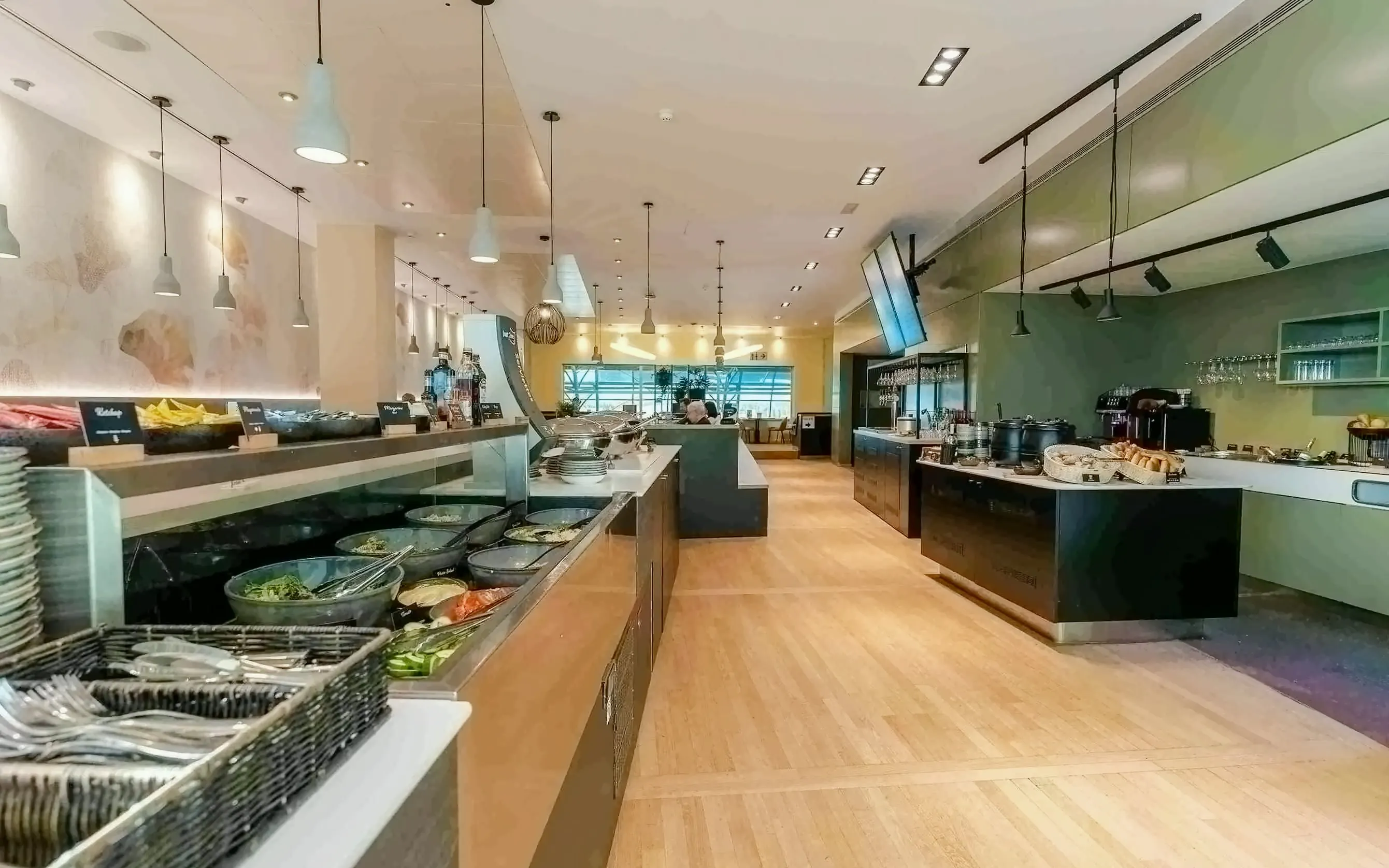 Brussels Airport: Diamond Lounge at the Main Terminal (Schengen Zone) Image 4