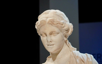 pergamon müzesi’ndeki panorama: sıra atla özel rehberli tur-6