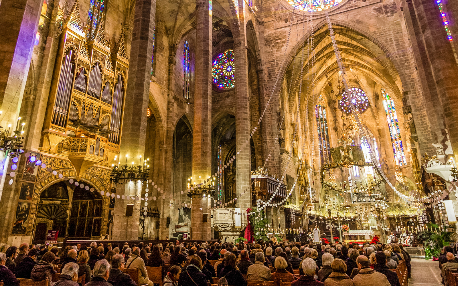 mass in the Palma Cathedral