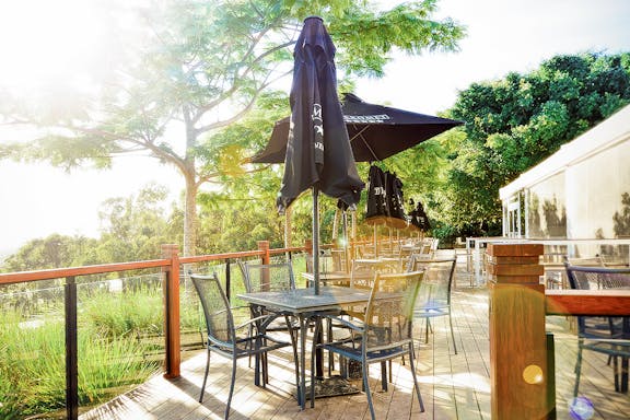 guided tour of sirromet winery with optional lunch-7