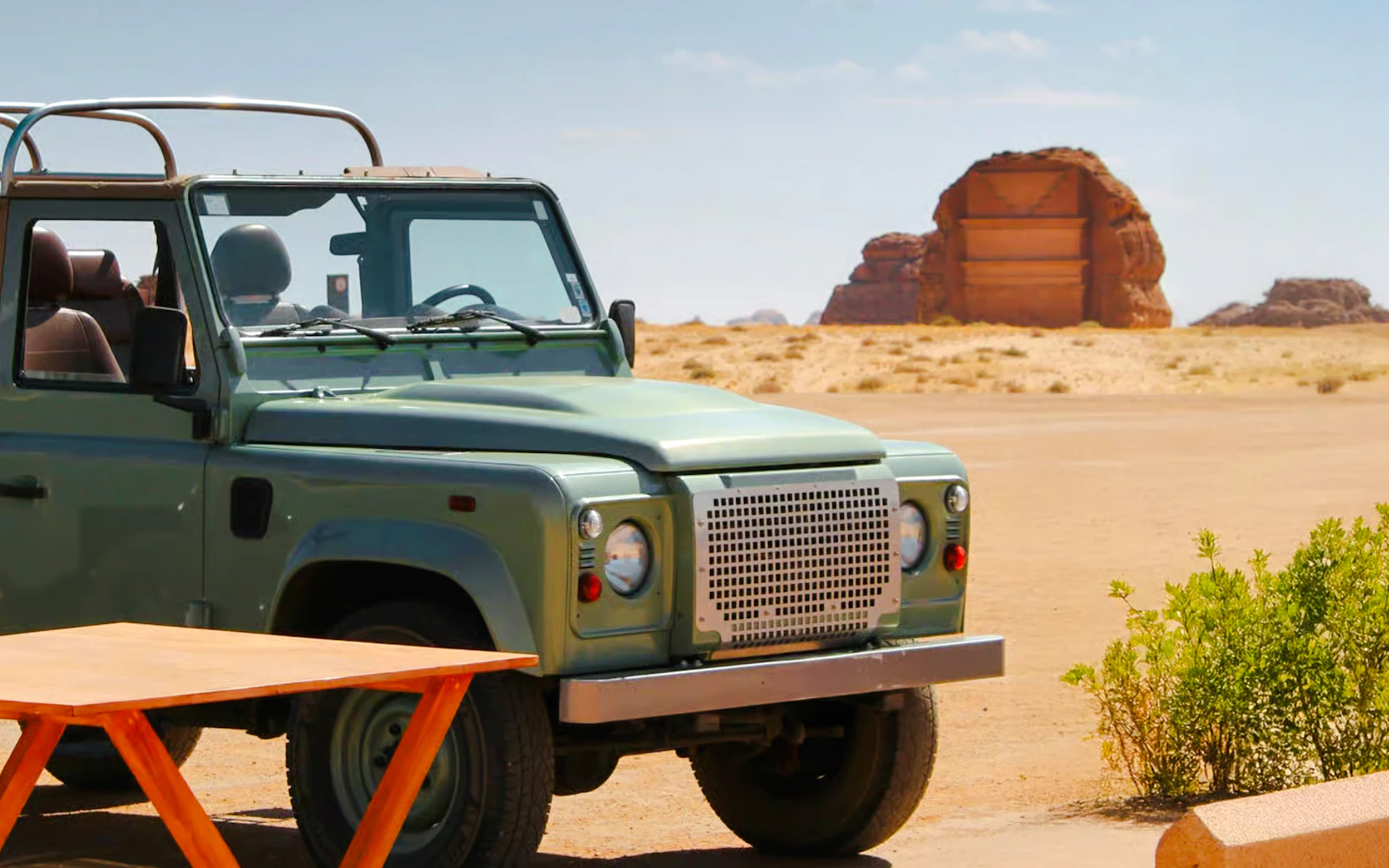 AlUla: Hegra Private Vintage Open-Top Land Rover Tour Image 7