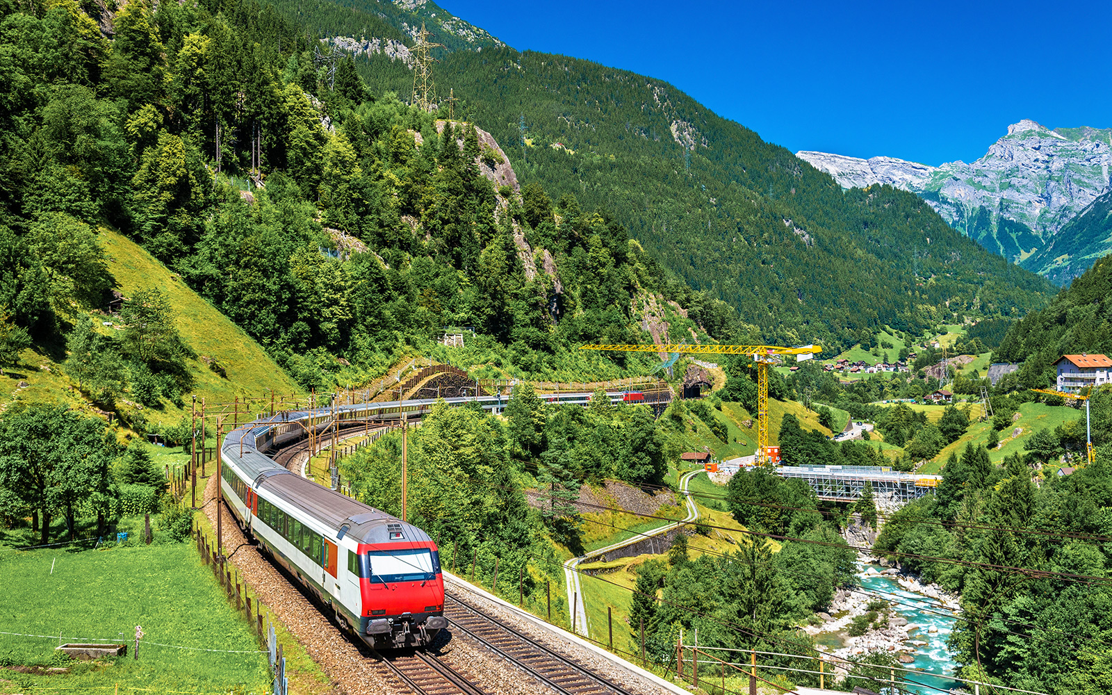 pases de tren europa, Gotthard Panorama Express en Suiza