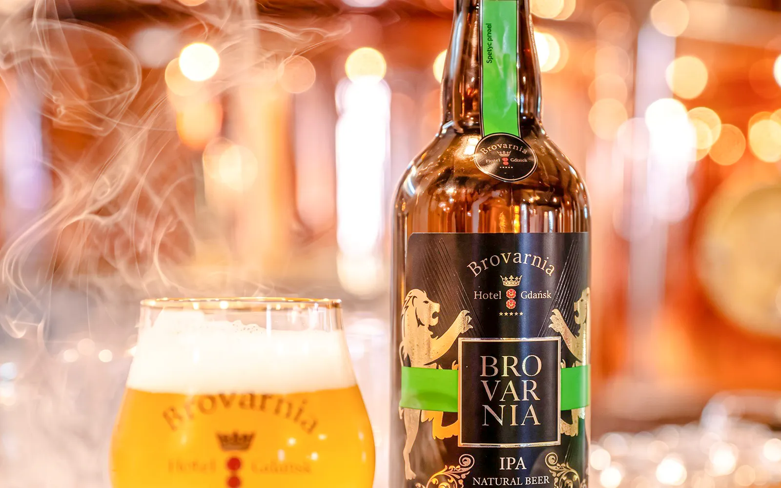 Brovarnia Brewery IPA beer bottle and glass on Gdańsk Scenic Cruise tour.