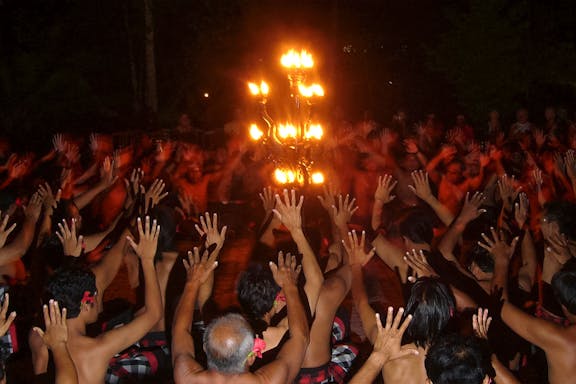 tickets to kecak & fire dance show in ubud-7