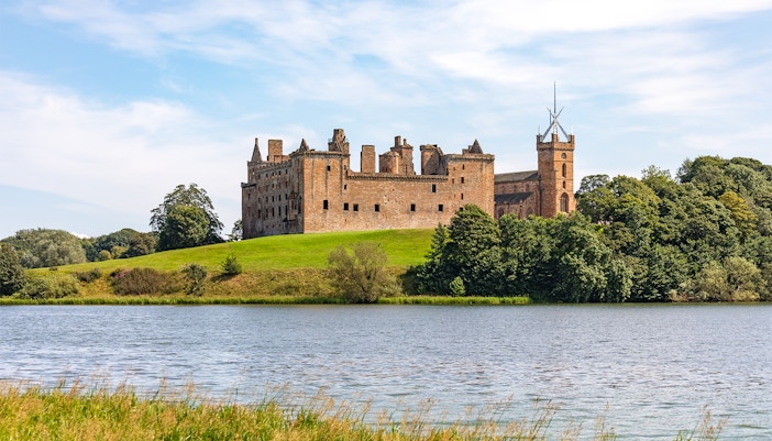 Day trips from Edinburgh - Linlithgow Palace