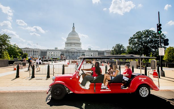 Electric cart tour in front of the U.S. Capitol, Washington DC.
