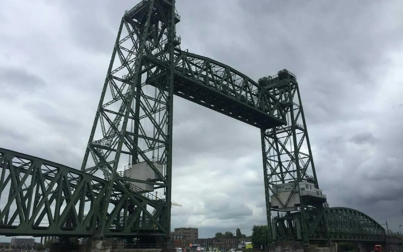 Historic De Hef bridge in Rotterdam, part of the self-guided city exploration game.