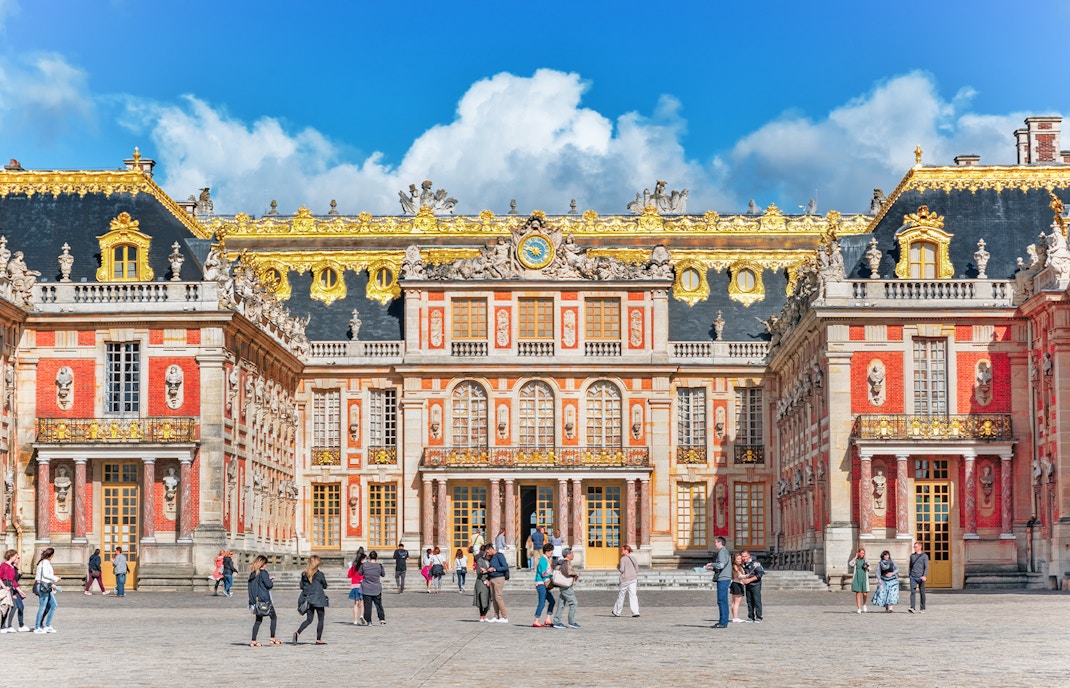 Non-Guided Tours of Versailles