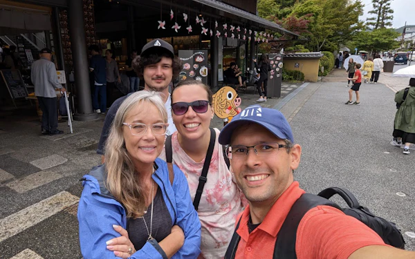 Kyoto Walking Tour of Fushimi Inari, Arashiyama, Monkey Park, and Golden Temple