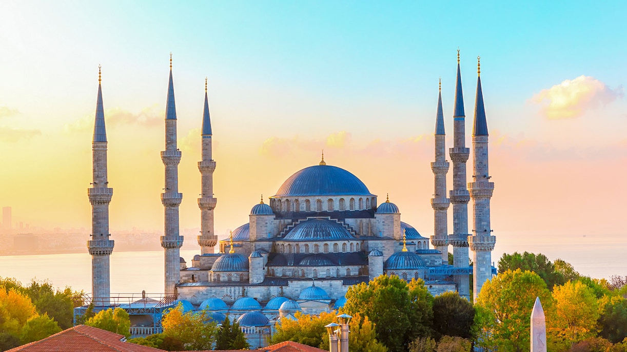 Blue Mosque architectural style and design