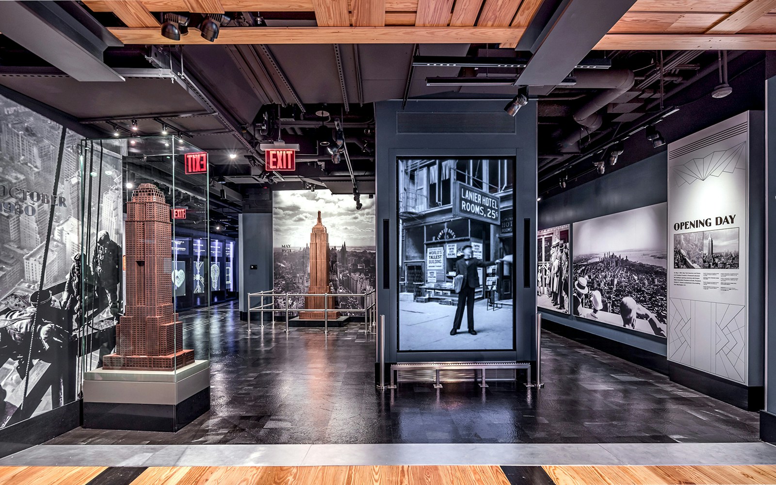 historical exhibit at the empire state building