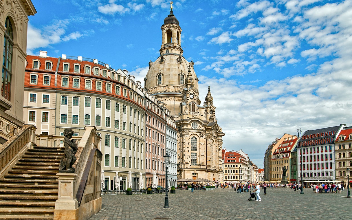 Dresden Frauenkirche and surrounding architecture during Altstadtrundgang tour.
