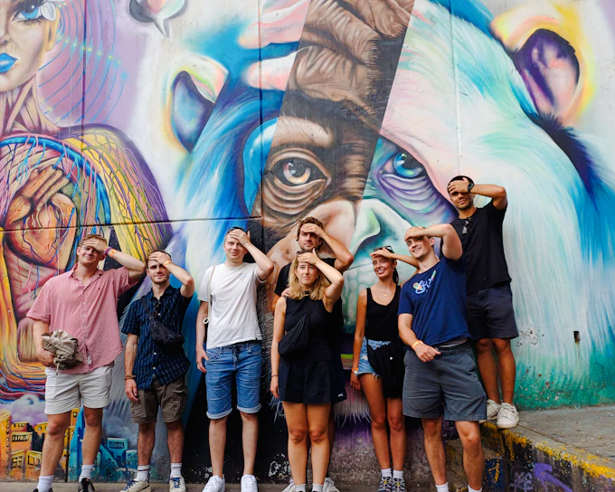 Medellin Comuna 13 Graffiti Walking Tour with Cable Car and Street Food (Product 53786)