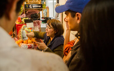 Mexico City Historic Center Small-Group Food Tour: Cantinas, Markets and Pre-Hispanic Tastings
