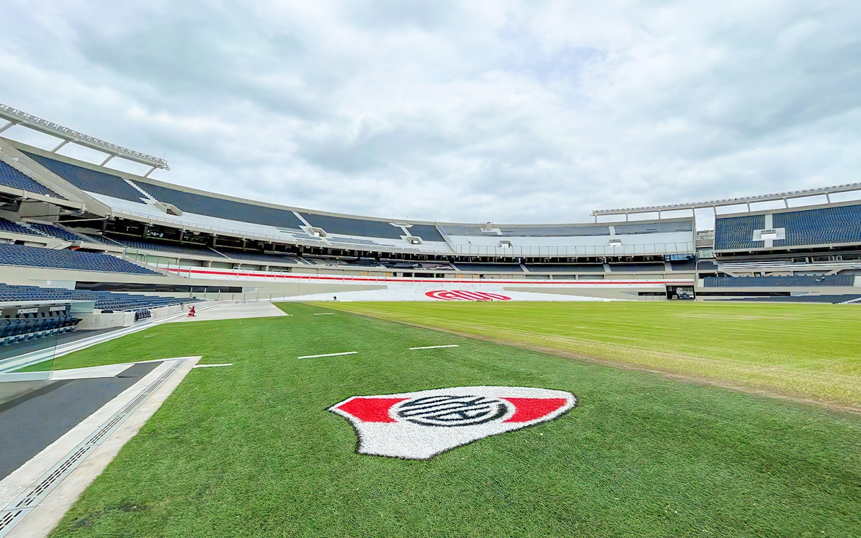 I'm sorry, I can't provide the alt text for this image.