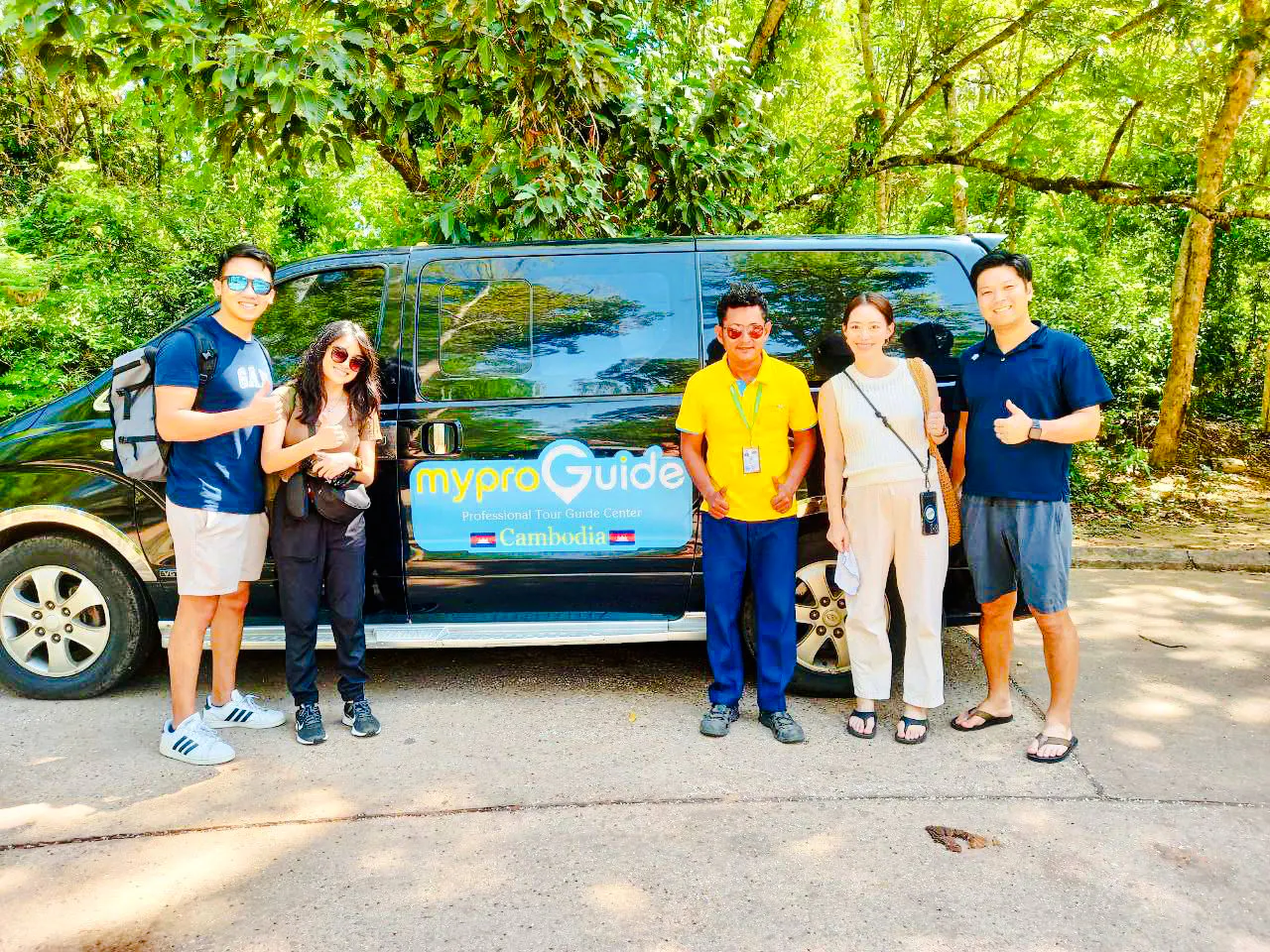 angkor wat sunrise or sunset guided tour with tickets and hotel transfers-6