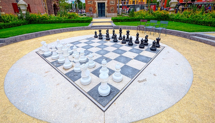 local chess match at Max Euweplein