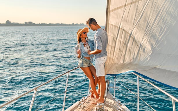 Couple enjoying a private boat tour in Gdansk and Sopot.