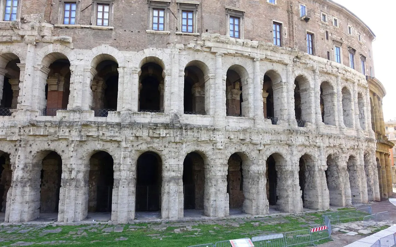 Trastevere and Jewish Ghetto Self-Guided Audio Walk: Tiber Island, Santa Maria and Ponte Sisto