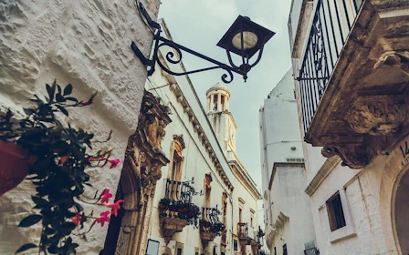 Alberobello, Martina Franca, and Locorotondo Day Trip from Bari with Tour Leader and Air-Conditioned Transport
