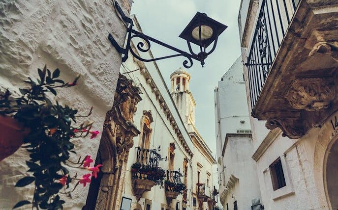 alberobello, martina franca, and locorotondo day trip from bari with tour leader-1