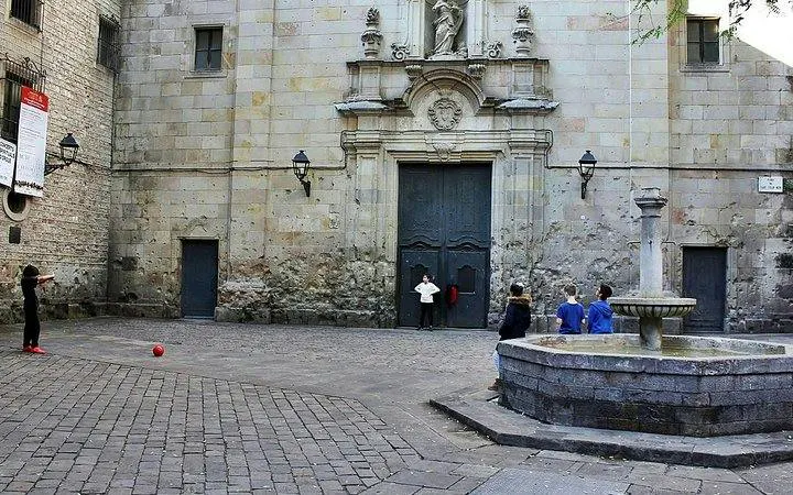 Barcelona Self-Guided Audio Tour with Map