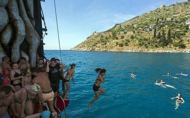 alanya pirate boat trip with lunch & free soft drinks-5