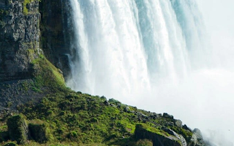 visite guidée à pied des chutes du niagara avec billets pour la tour en bateau « maid of the mist » (côté américain)-5