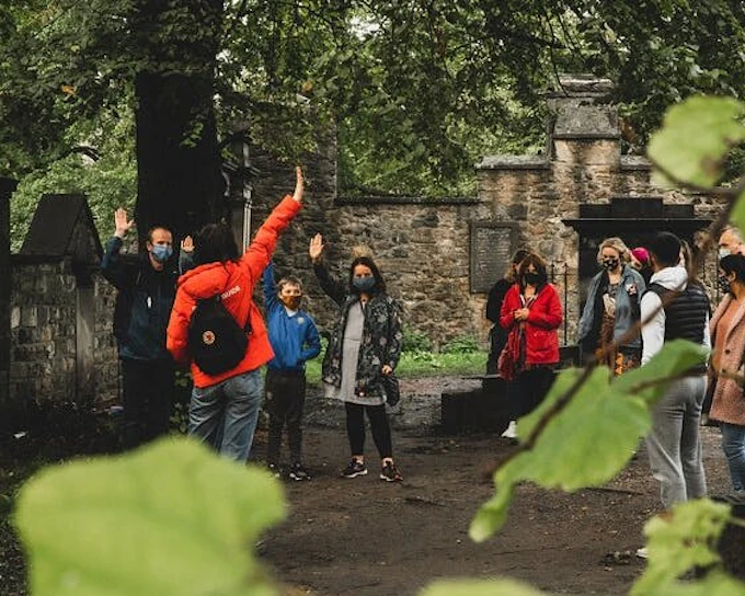 Harry Potter Locations Walking Tour in Edinburgh with Interactive Games and Trivia