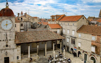 privater geführter tagesausflug von split nach split und trogir ab dem hafen der schifffahrt in split-3