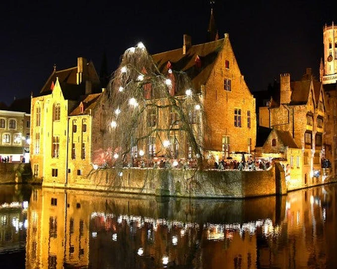 Bruges Self-Guided Walking Tour via Mobile App
