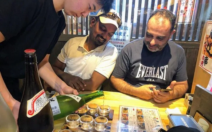 vandretur med besøk på sake-bryggeri og smaking i kyoto-6