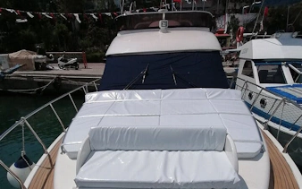 private luxury yacht tour in alanya-8