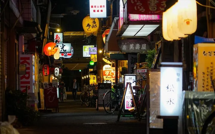 vandretur i namba, osaka (3 barer, 6 smaksprøver)-9