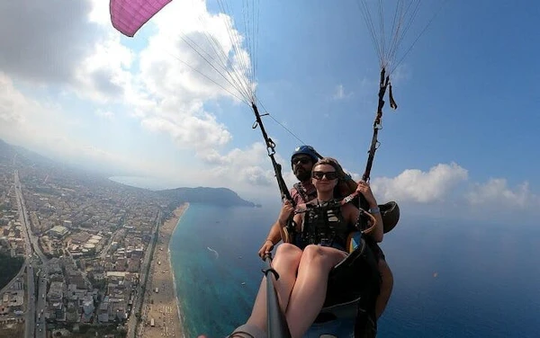 Tandem Paragliding with a Licensed Pilot from Side
