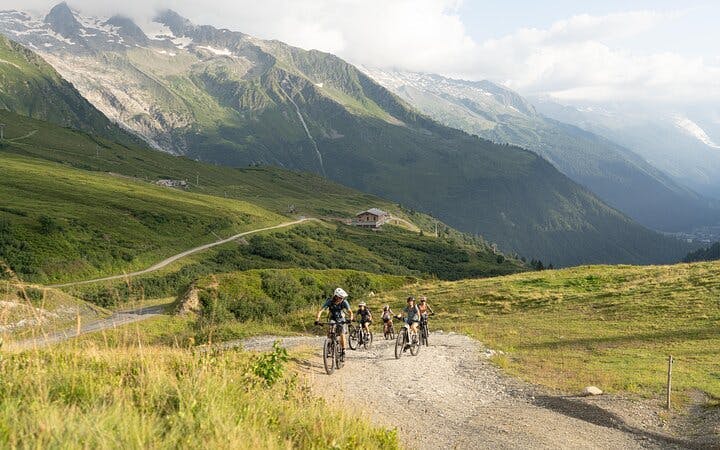 ebike mont-blanc at high altitude – day over chamonix-4